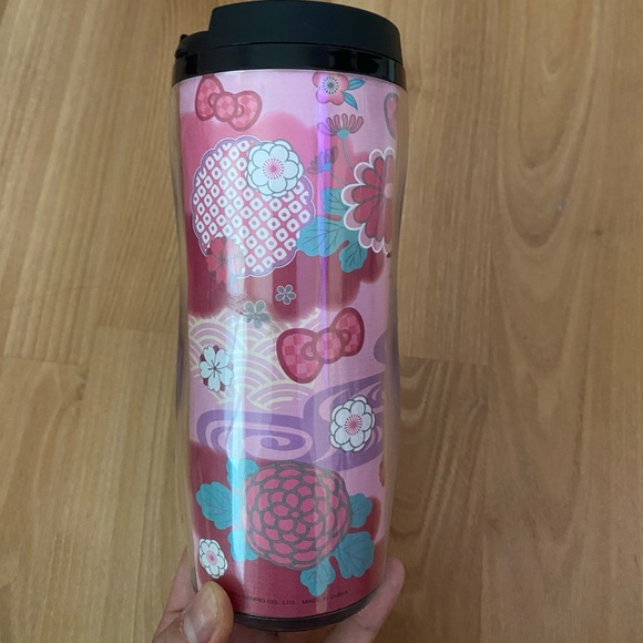 Hello Kitty tumbler - Picture 4 of 5